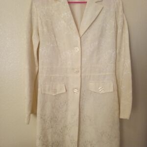 Charlotte Russe Cream Blazer Lightweight Suit Jacket Pre-owned Great Condition